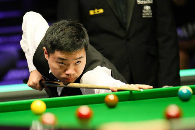 国际赛事中 国际赛事中