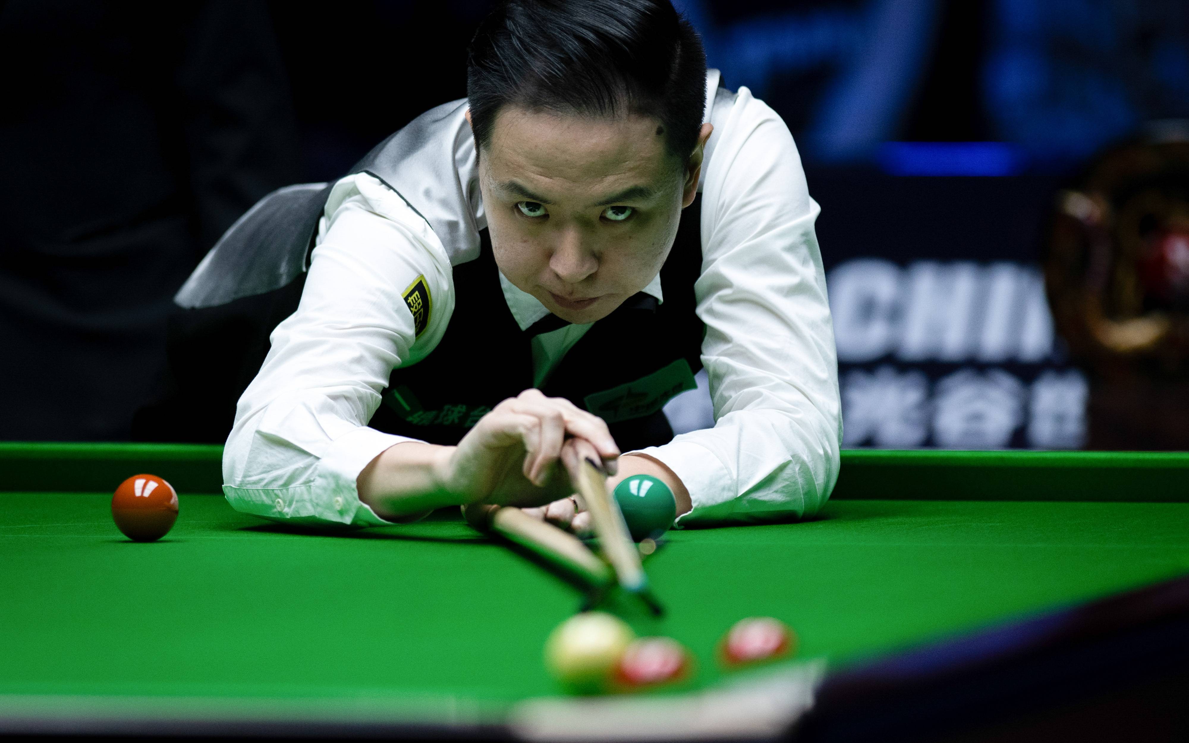 前臂贴肋不 前臂贴肋不